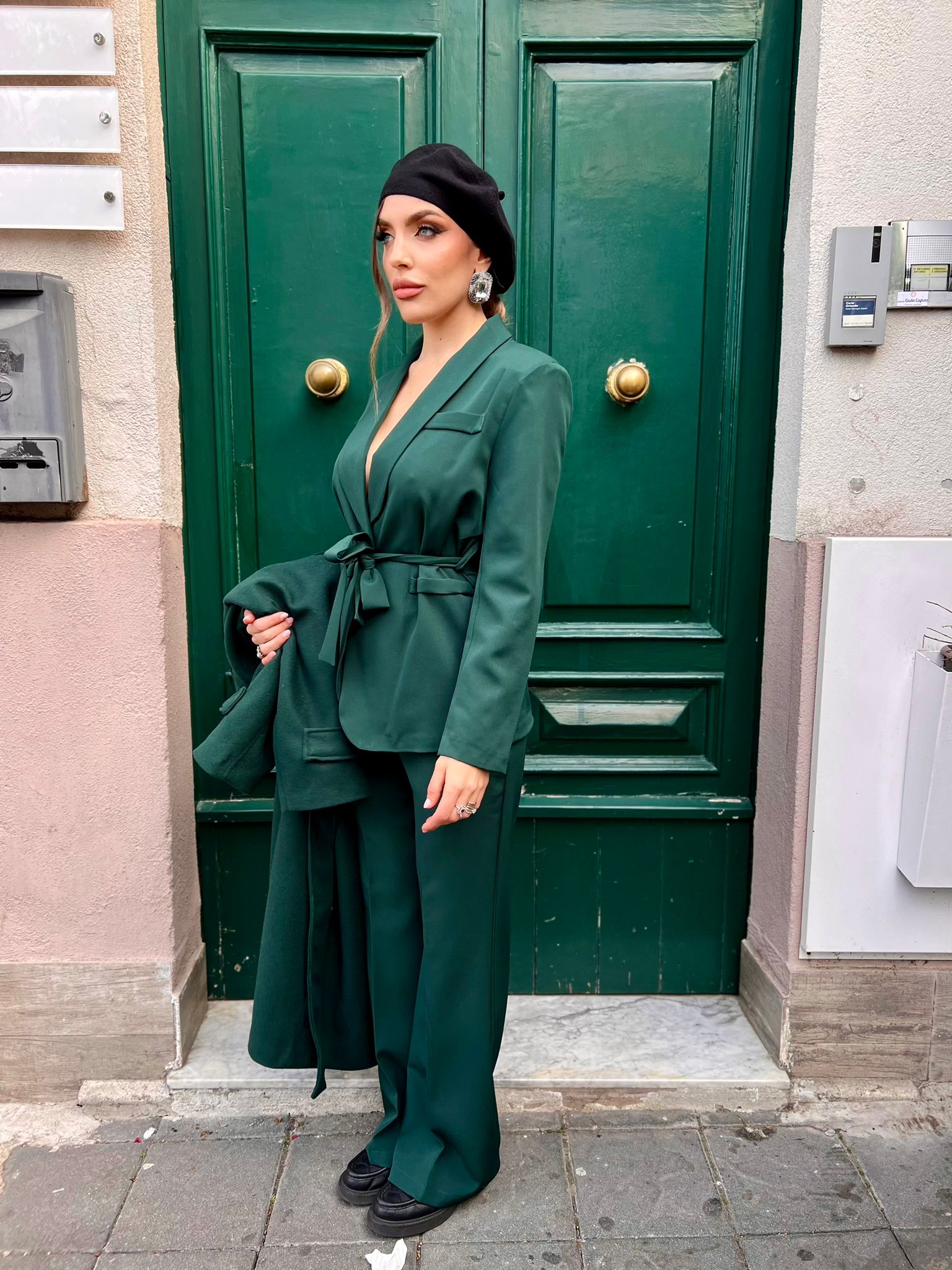 Tailleur Agatha - Tailleur -Jacke mit Bug im Leben und Pfotenhosen