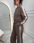 Eliana suit - Complete blouse and trousers with lateral line