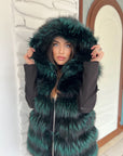 Gilet in volpe color verde - smanicato con cappuccio