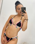 Bikini con Passamaneria con PON PON e Nappine. Pezzo sopra di bikini a Ponpon Donna - Colore Bianco-Nero - Taglia S-M M-L - - Moda Mare 2020 - Jiumir