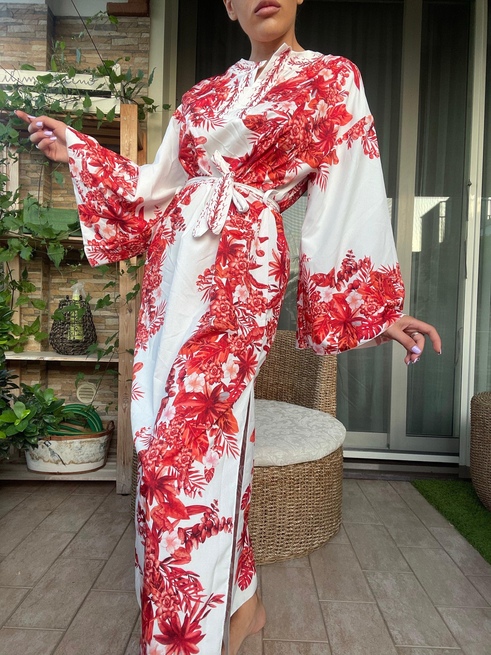 Abito bianco e rosso con manica a campana - limited edition- Moda Orientale - Jiumir